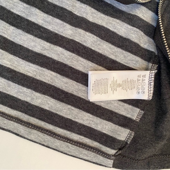 Michael Kors Gray Striped Long Sleeve T-Shirt Medium - Picture 4 of 6